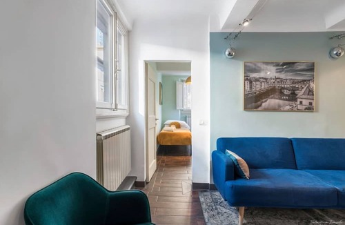 Santa Maria Novella Apartment | Bright & Spacious Florence Apartment Walk to Duomo Ideal for Families