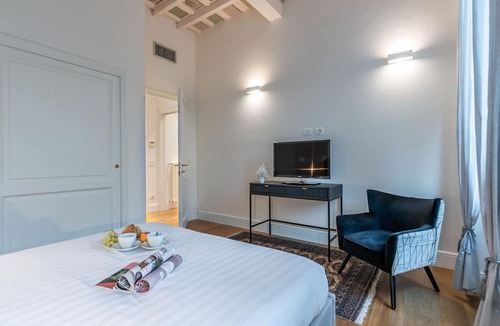 Sant' Ambrogio Apartment | Style In Florence by BelcantoVillas
