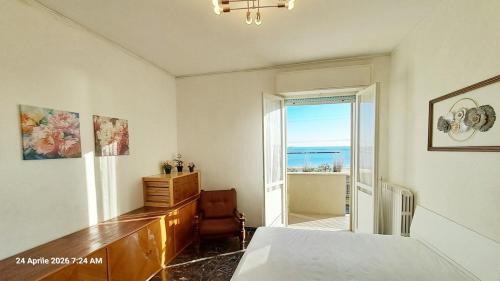Palombina Nuova Apartment | Fronte Mare Sea & City Apartments Ancona-Falconara Sea&Business, Wi-Fi veloce, 3 camere, 10 letti