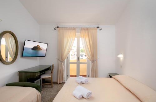 Golfo Aranci Hotel | Hotel Castello