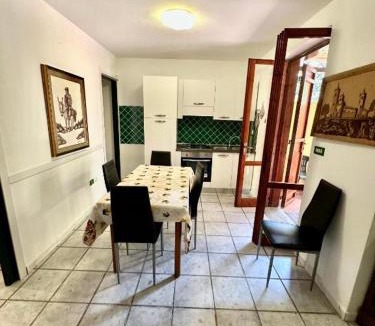 Eden Beach Apartment | Eden Beach Home 6 posti letto a due passi dal mare
