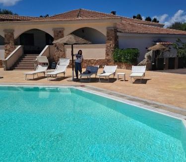 Golfo di Marinella Apartment | Chic Villa Antonina T6 2 BedroomApartment sleeps 6