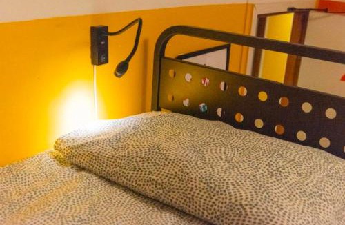 Marebello Hostel | Sunflower Beach Backpacker Hostel & Bar