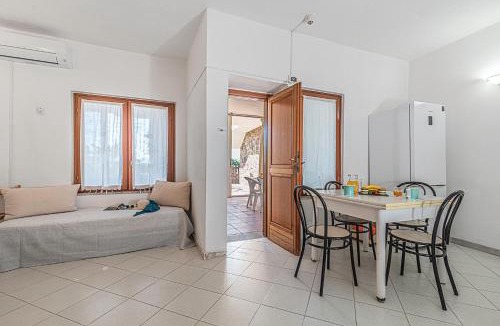 Li Cuncheddi Apartment | Il Faro di Capo Ceraso - Happy Rentals