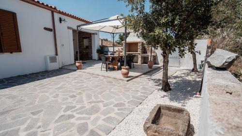 Erula House | Casa Vacanze LA CIMINEA