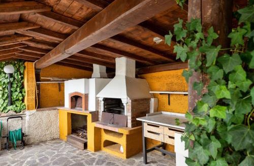 Loro Ciuffenna Apartment | Home in Tuscany with private Pool & Tennis