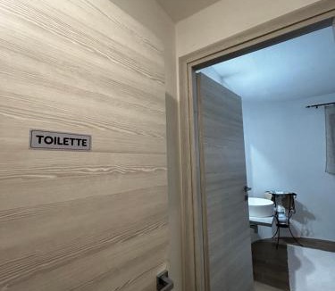 Atzara House | Domo MamaTzia Rooms