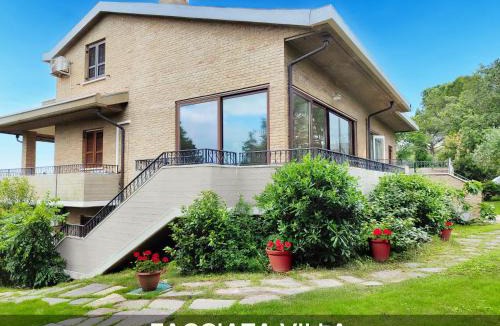 Granarola Villa | Villa Gelsi