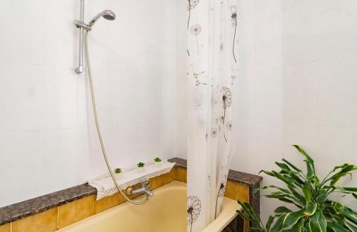 Ancona House | casa a colori