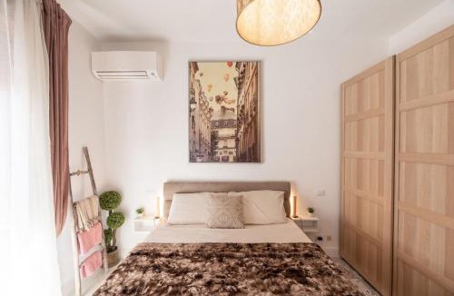 Marina Centro Apartment | AmazHome - Il Rifugio degli Artisti