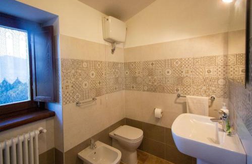 Carpegna House | Escape with Pool & WiFi