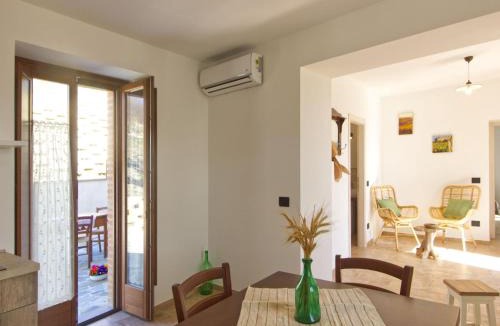 Carpegna House | Escape with Pool & WiFi
