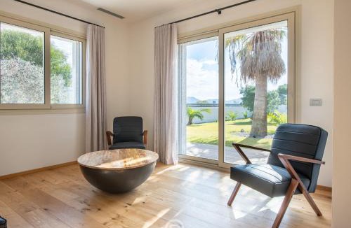 Porto Pino House | Estay - Golden Dunes Villa - Garden Retreat