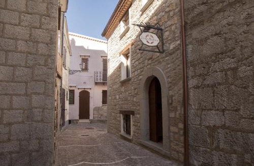 Schiavi d'Abruzzo Bed & Breakfast | B&B Largo Alighieri