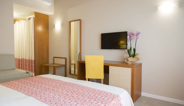 Blu Hotel Laconia Village