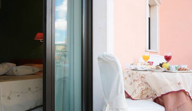 Hotel Leon