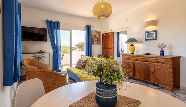 Nice apartment for 5 people with A/C, TV and patio