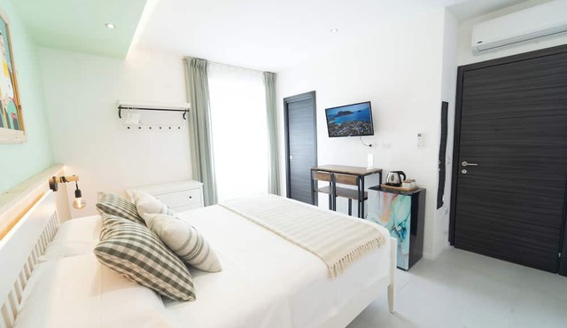 Velis - art & hospitality