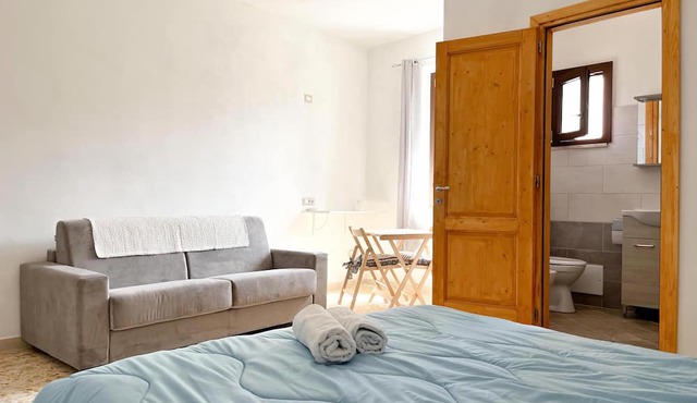 Favisi Rooms