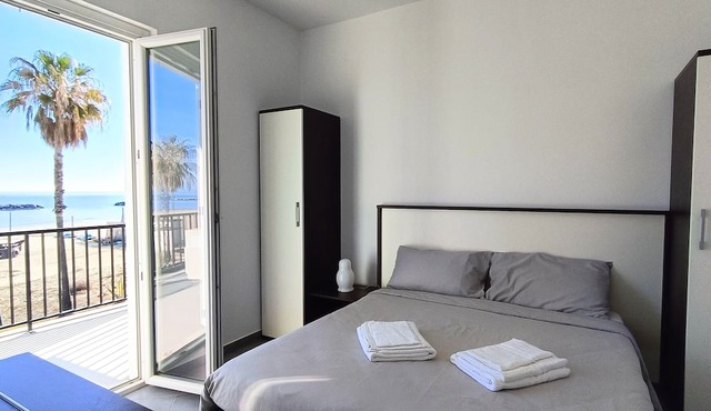 LIDO Rooms and Apartments