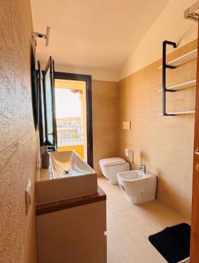 Aura Apartment