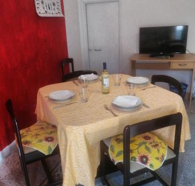 la casa dei fiori d'arancio